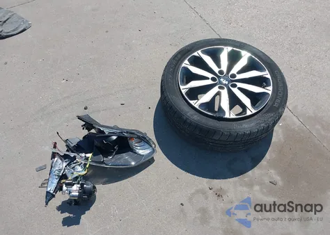 2017 Kia Sportage Ex z USA, uszkodzony, nr VIN KNDPN3AC5H7240299